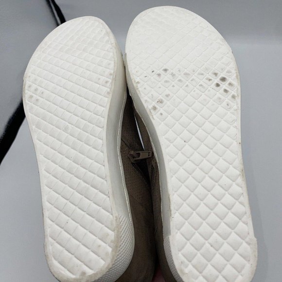 STEVE MADDEN Women's WAVERLY wedge suede sneakers in TAUPE sz 9.5 - EUC - Picture 8 of 10